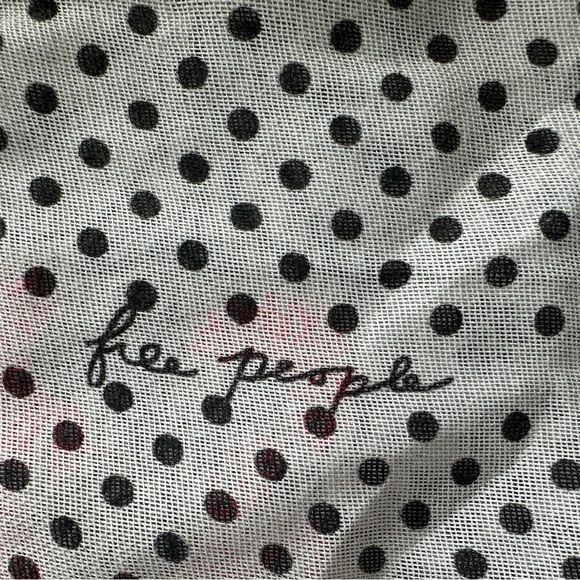 Free People Gauzy Floral Cotton Market Tote Bag Pink Black - Picture 2 of 7